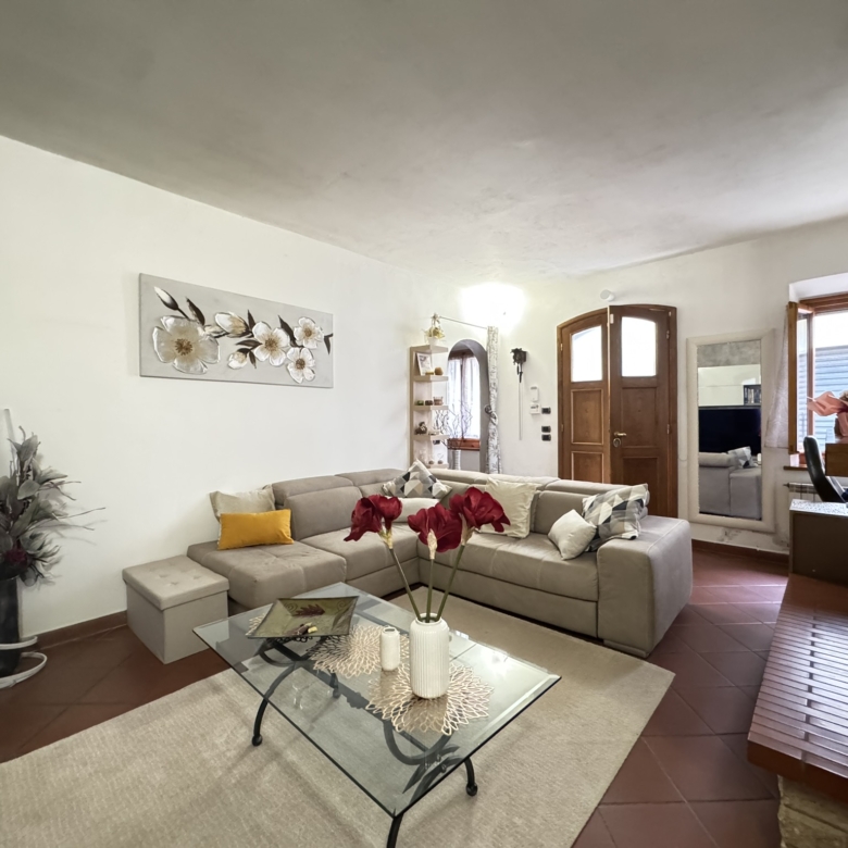 Scandicci Terratetto Indipendente con giardino privato