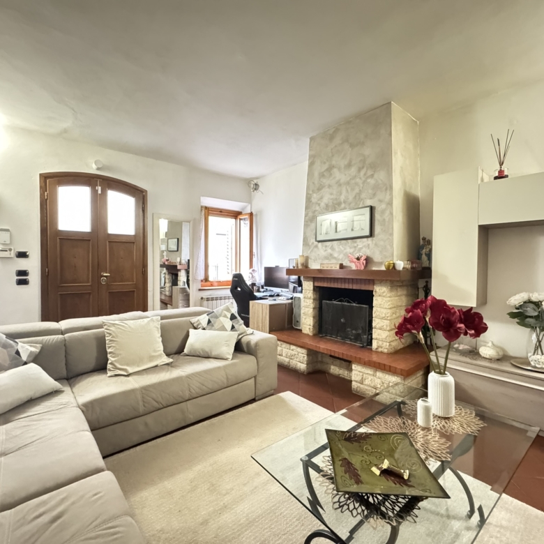 Scandicci Terratetto Indipendente con giardino privato