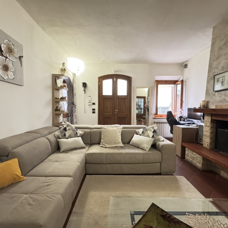 Scandicci Terratetto Indipendente con giardino privato