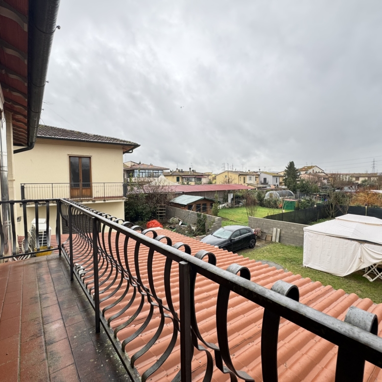 Scandicci Terratetto Indipendente con giardino privato