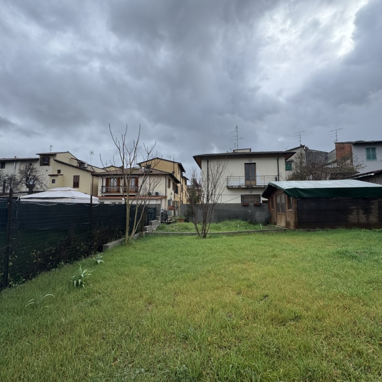 Scandicci Terratetto Indipendente con giardino privato