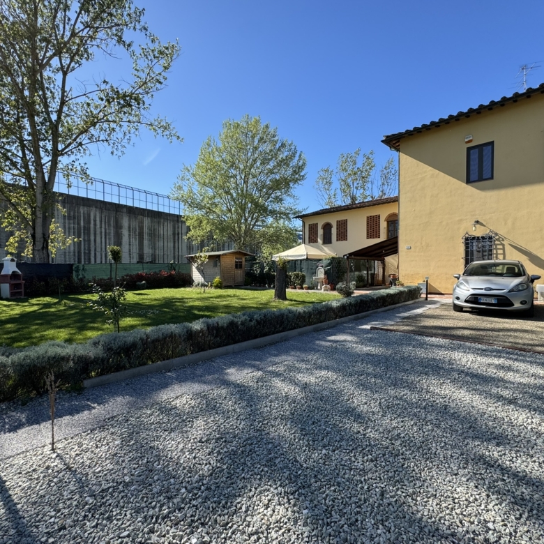 Empoli 3 Locali con Giardino