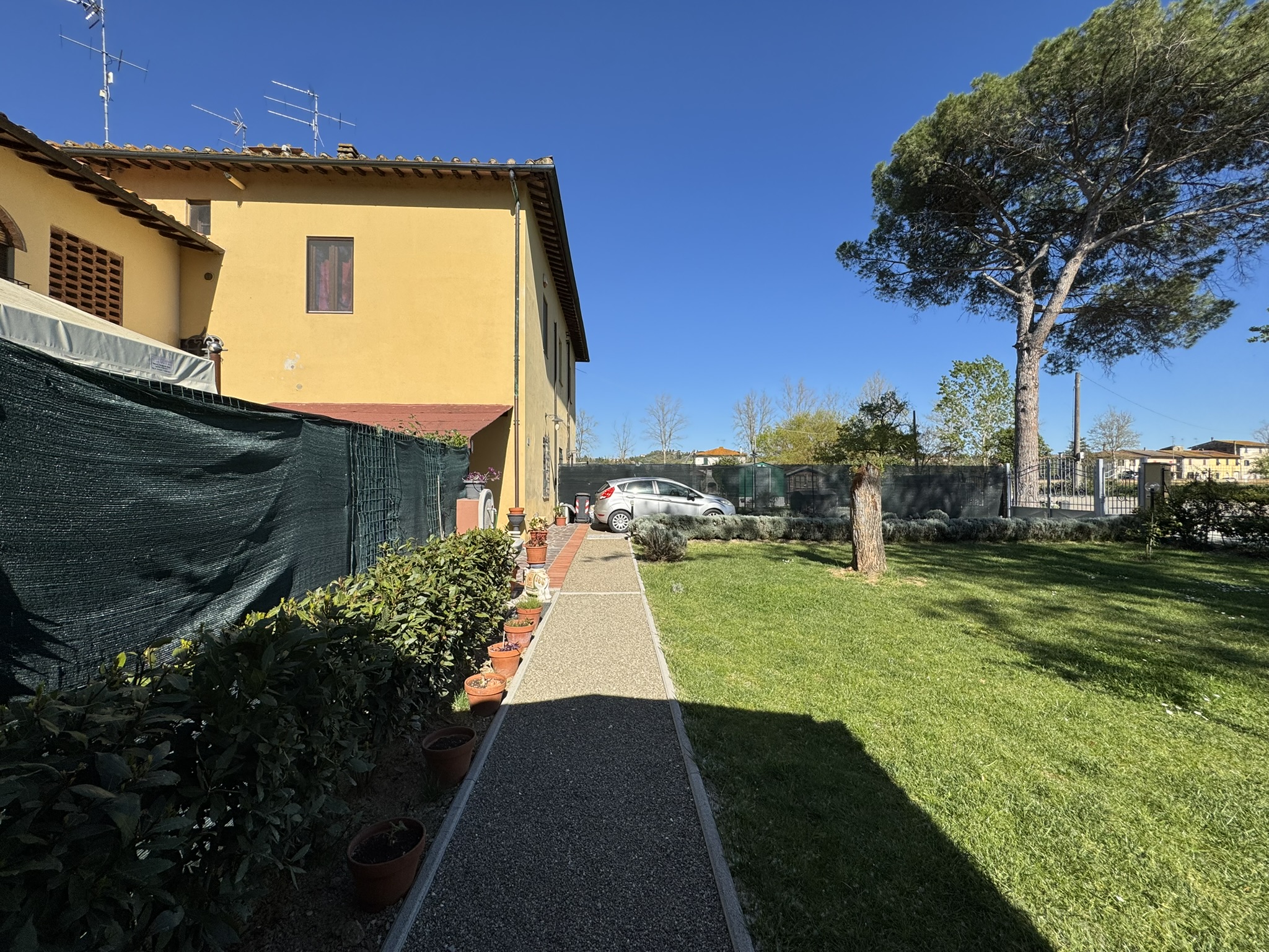 IMG_8462 Empoli 3 Locali con Giardino