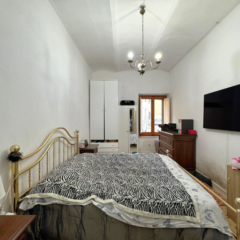 Limite sull’Arno Casa Indipendente 6 Locali