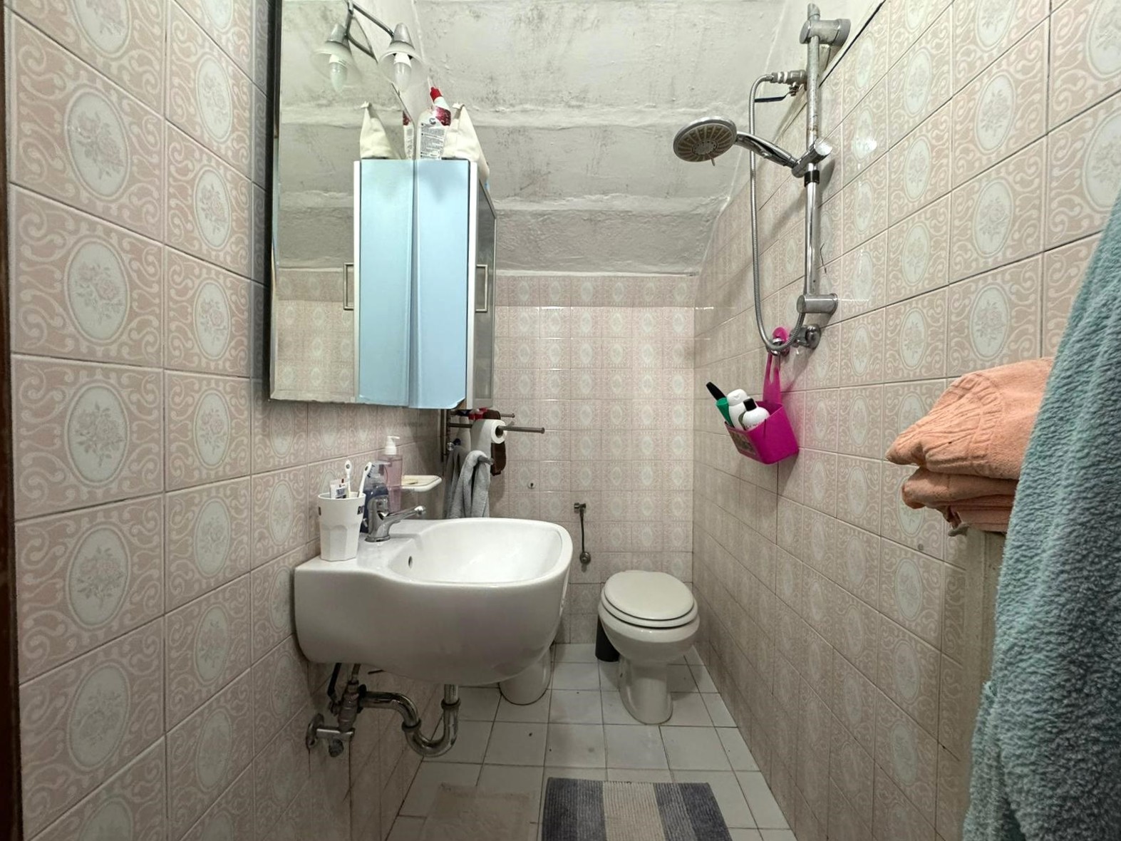 WhatsApp Image 2026-01-26 at 11.45.56 Limite sull’Arno Casa Indipendente 6 Locali