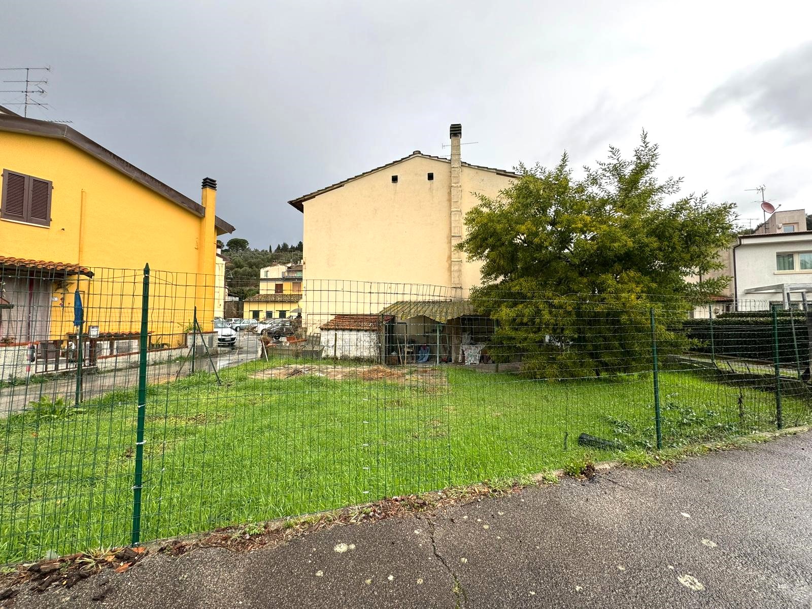 WhatsApp Image 2026-01-26 at 11.46.12 Limite sull’Arno Casa Indipendente 6 Locali