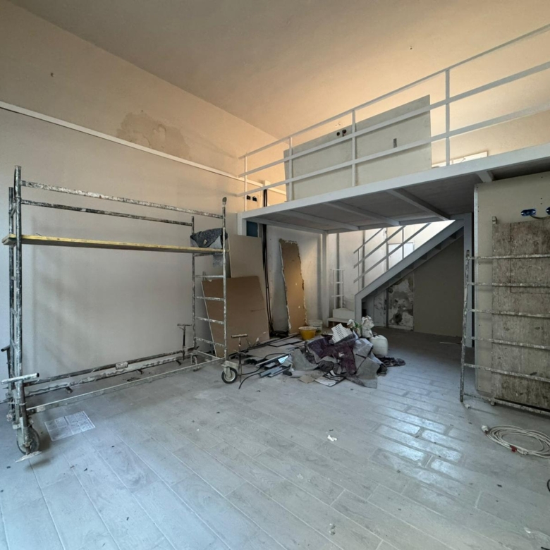 Empoli Fondo Commerciale/Negozio
