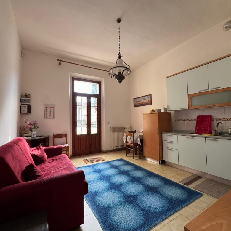 Capraia 3 Locali con resede privato