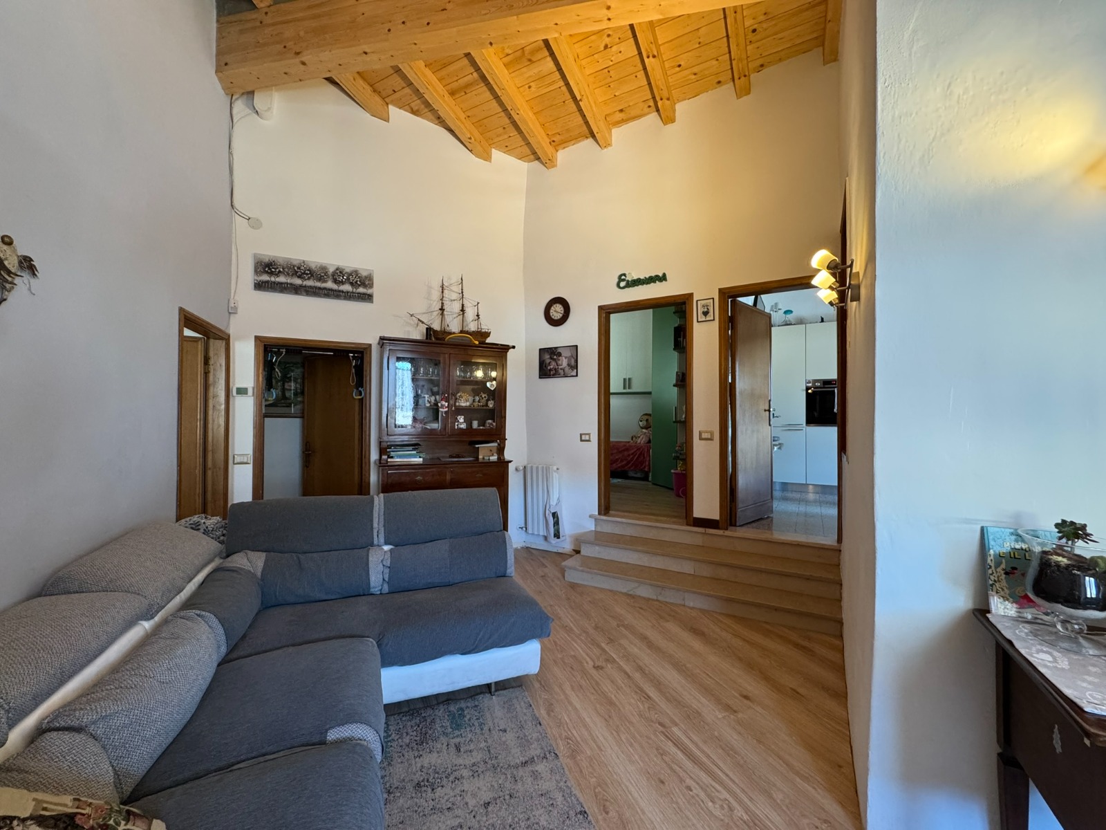 WhatsApp Image 2026-05-21 at 15.43.42 Limite sull’Arno Terratetto 5 Locali