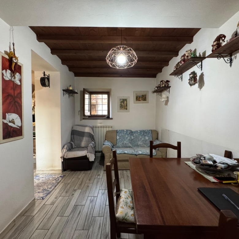 Montelupo F.no 3 Locali con Giardino